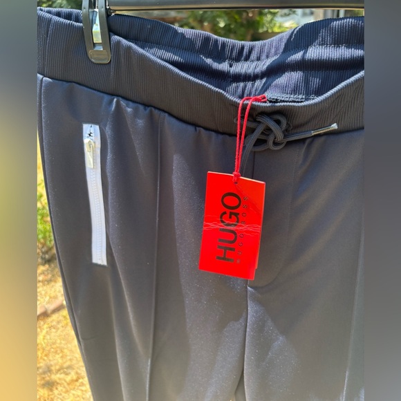 HUGO Men's Black Pants - Picture 7 of 8